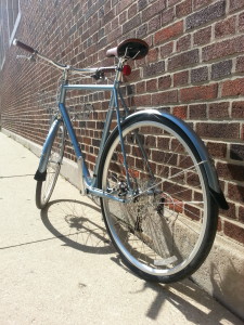 Trek Steel District with full coverage matching fenders to keep you dry.